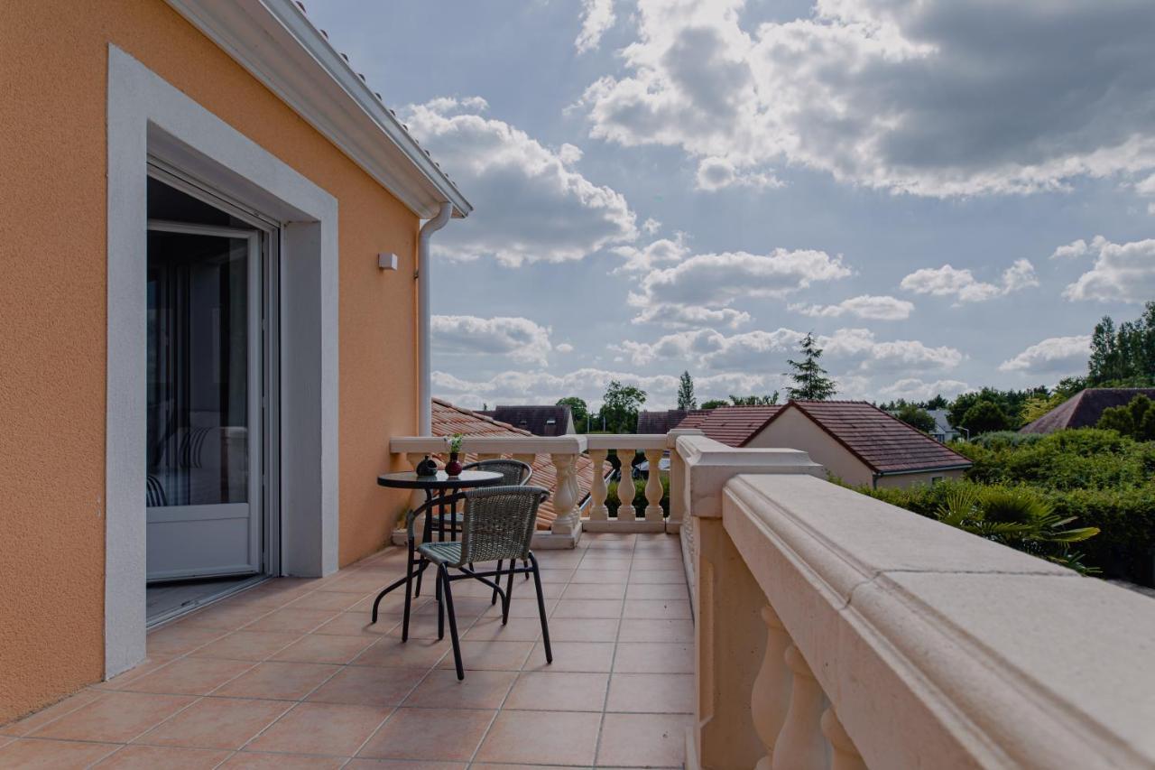 Villa Des Chenes-Adult Only Saint-Doulchard Exterior foto